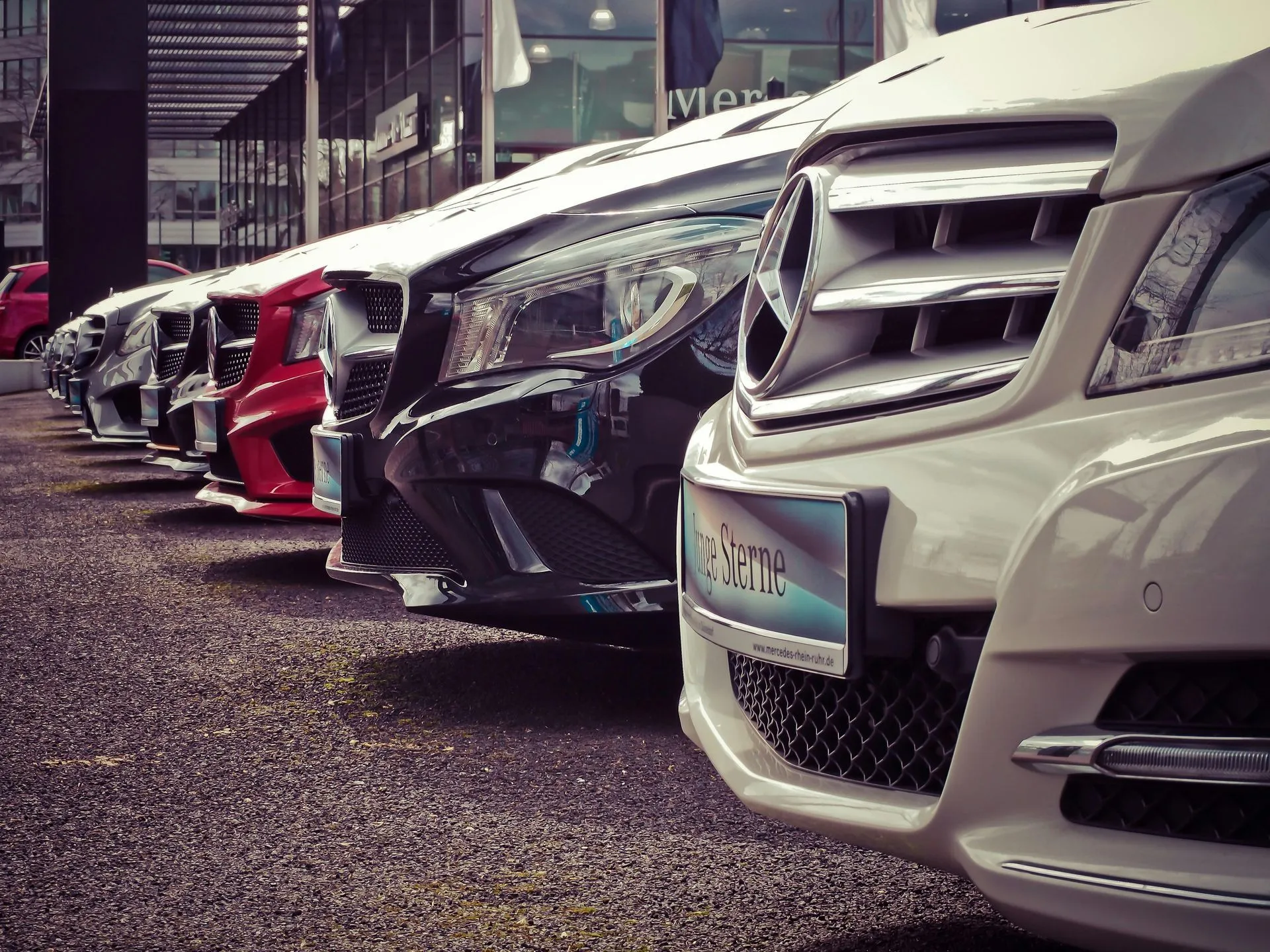 Vehicles from top manufacturers serviced at Tim Worthy's